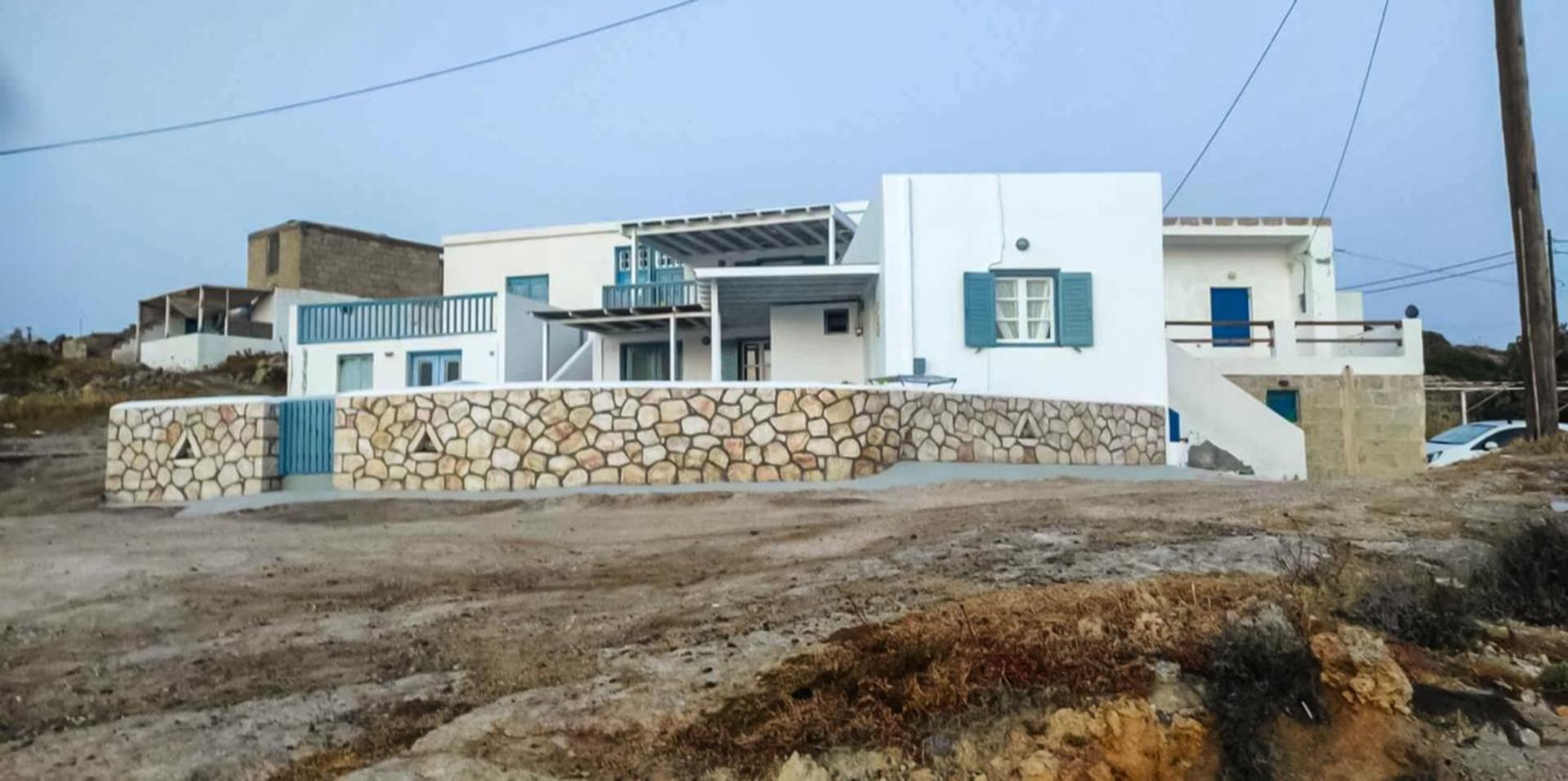 Seaside Residence Kiki Prassa,Kimolos Exterior photo